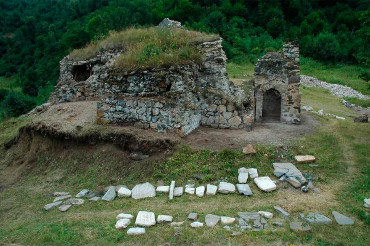 Azad edilən ərazilərdə 44 yeni abidə dövlət mühafizəsinə götürüldü