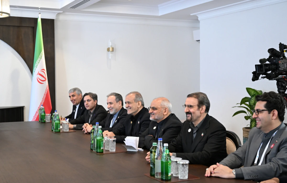 Xankəndidə Azərbaycan Prezidenti İlham Əliyevlə İran Prezidenti Məsud Pezeşkianın görüşü oldu - YENİLƏNDİ2 — 1