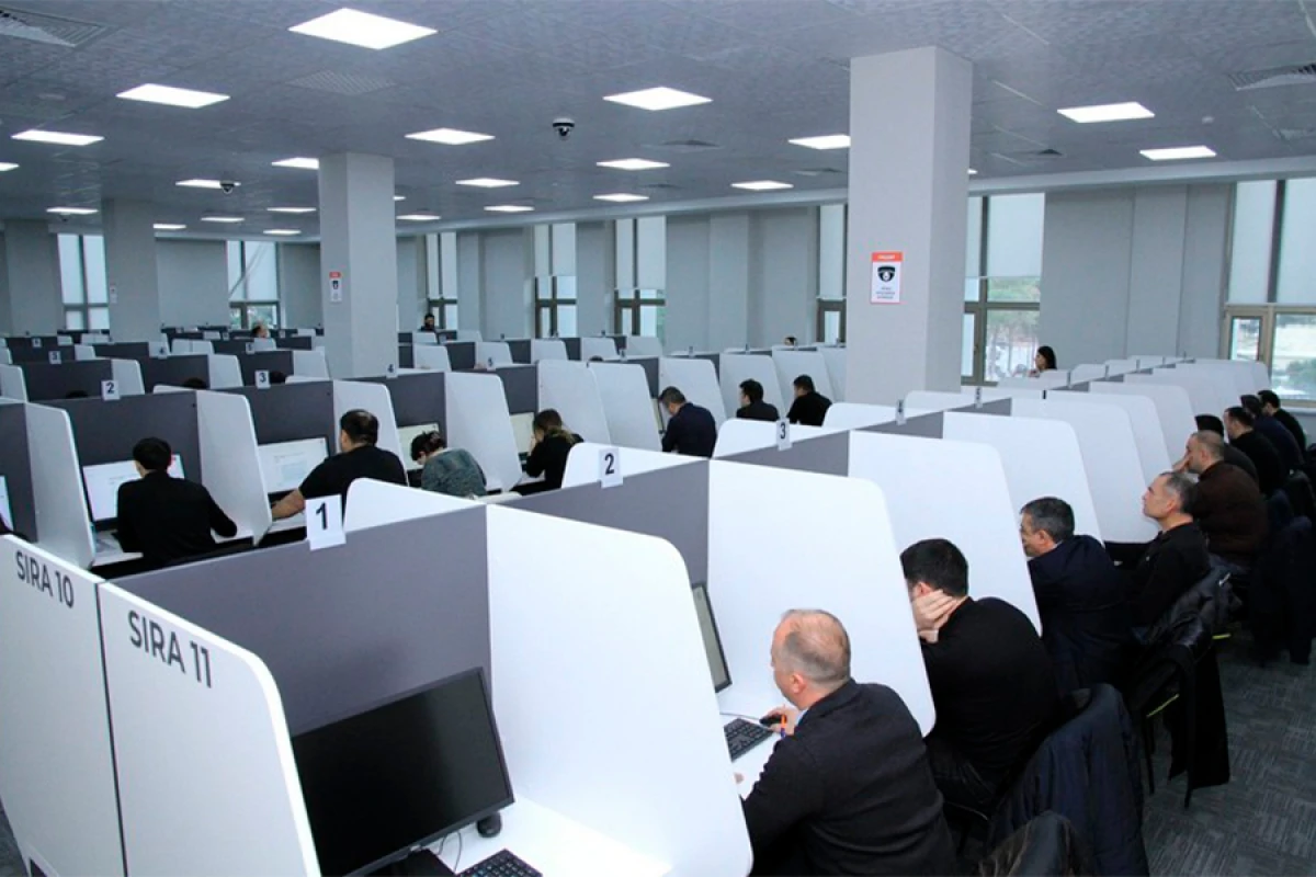 Vəkillər Kollegiyasına üzv olmaq istəyən 421 nəfər üçün imtahan keçiriləcək
