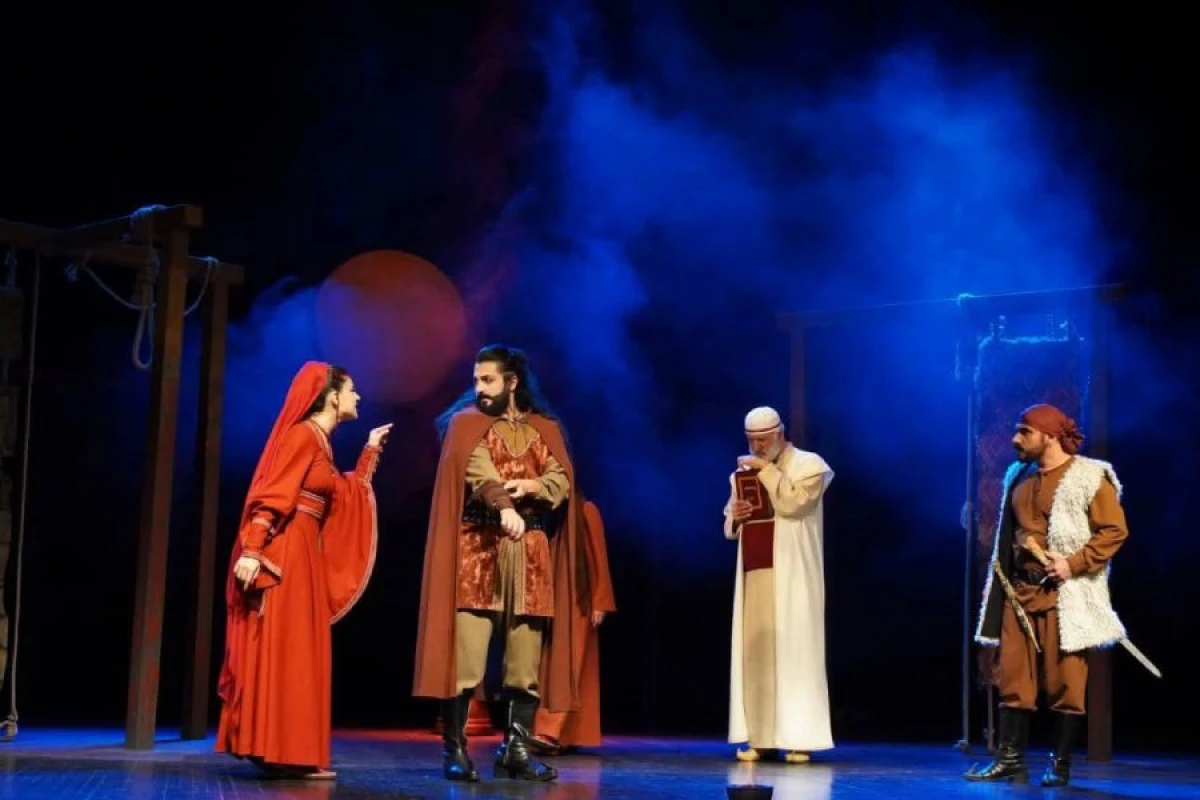 “Dar ağacı” tamaşasının ictimai baxışı keçirildi
