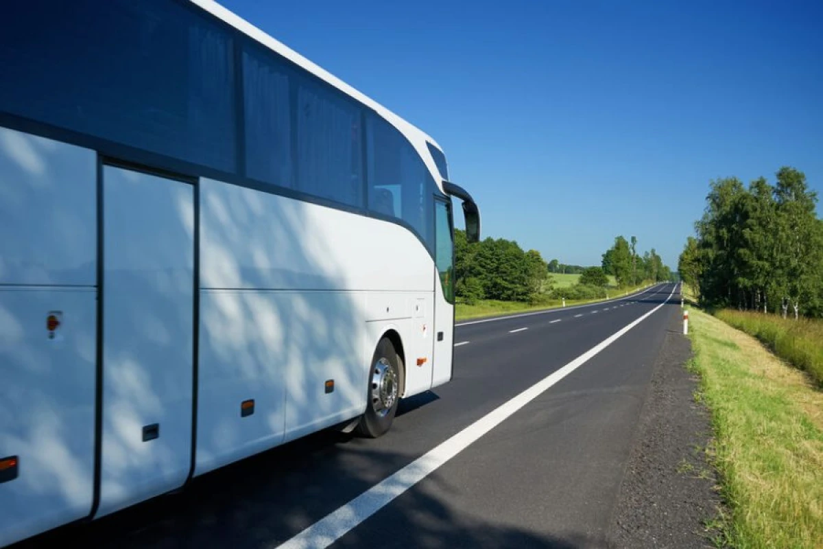 Macarıstanda Ukrayna avtobusu qəzaya uğradı