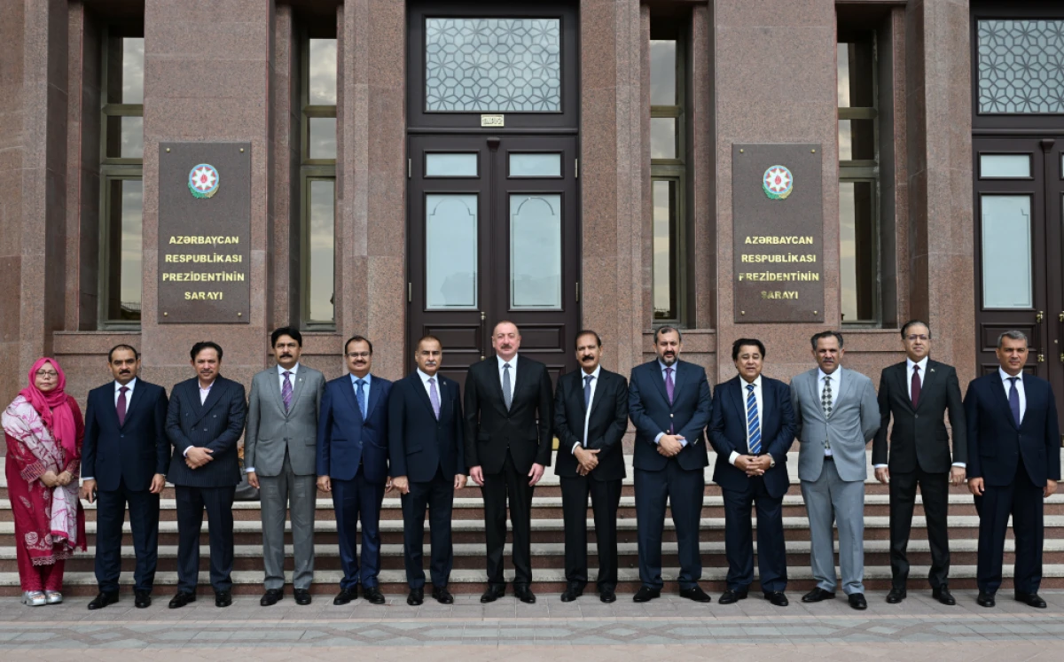 Prezident İlham Əliyev Pakistan Milli Assambleyasının sədrinin başçılıq etdiyi nümayəndə heyətini qəbul etdi — 1