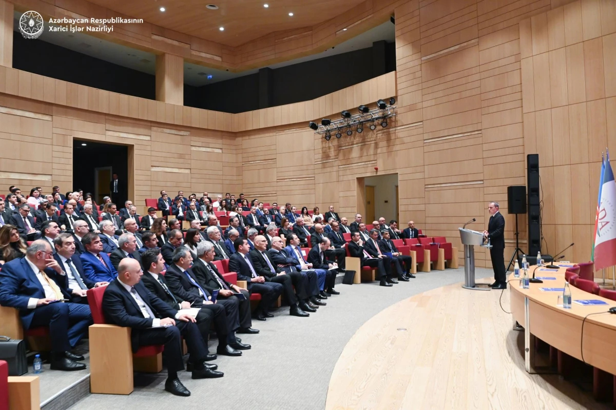Diplomatik xidmət orqanlarının rəhbərlərinin IX müşavirəsinin açılışı oldu — 3
