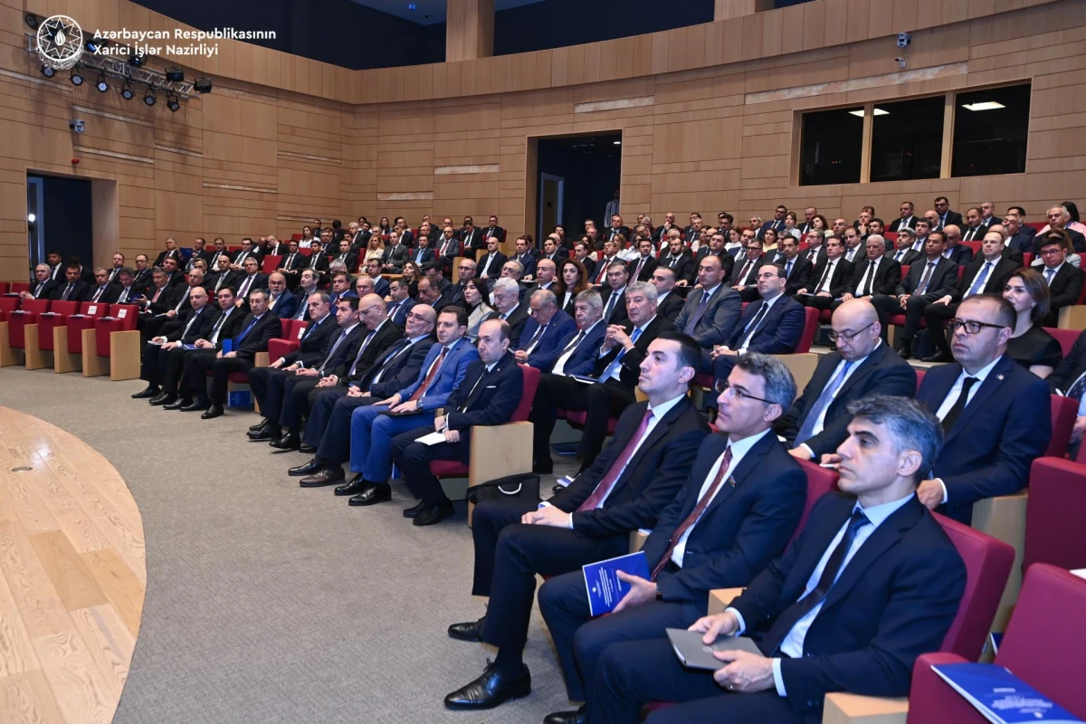 Diplomatik xidmət orqanlarının rəhbərlərinin IX müşavirəsinin açılışı oldu — 5