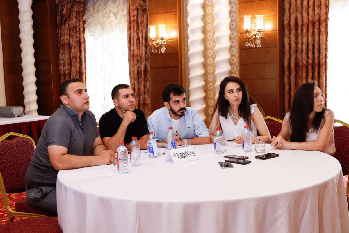Azərbaycan milli mətbuatının 150 illiyi münasibətilə media nümayəndələri arasında intellektual yarış keçirildi — 4
