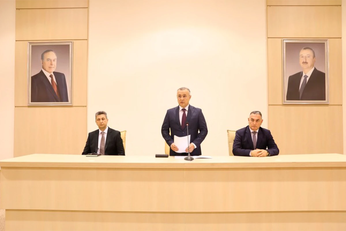 Səhiyyə naziri institutun yeni rektorunu kollektivə təqdim etdi