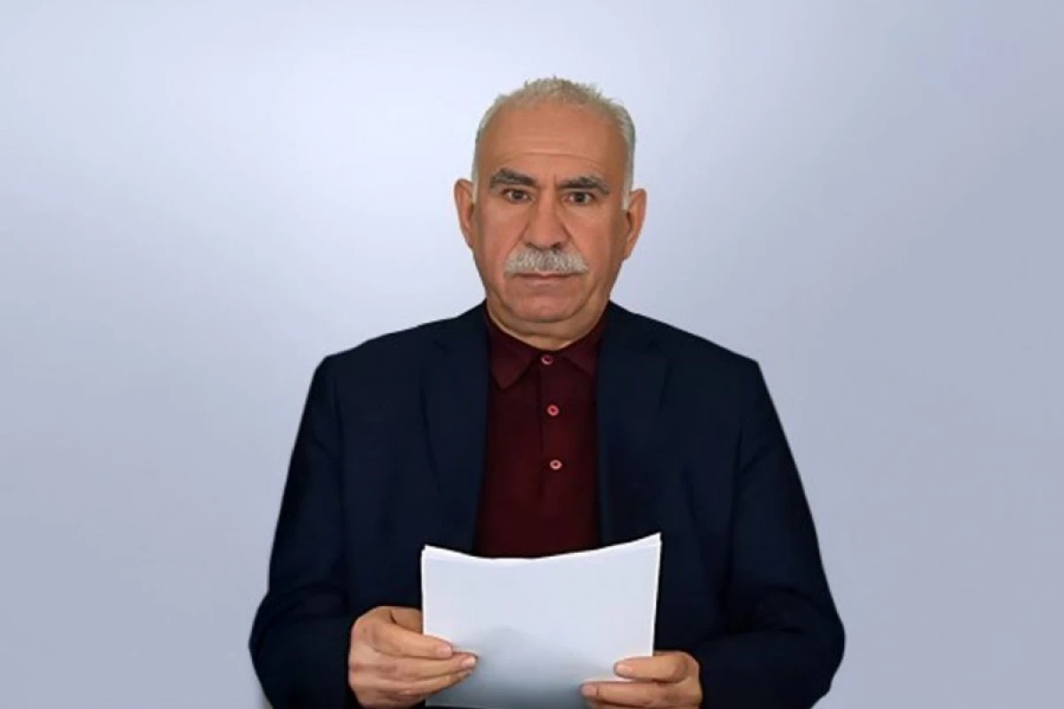 Öcalan PKK-ya silahları yerə qoyma çağırışı etdi