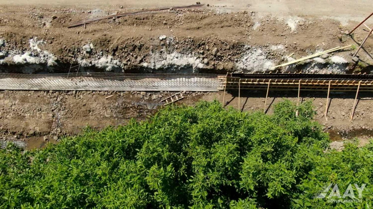Yardımlı-Deman-Arvana avtomobil yolunda əsaslı bərpa işləri aparılır — 2
