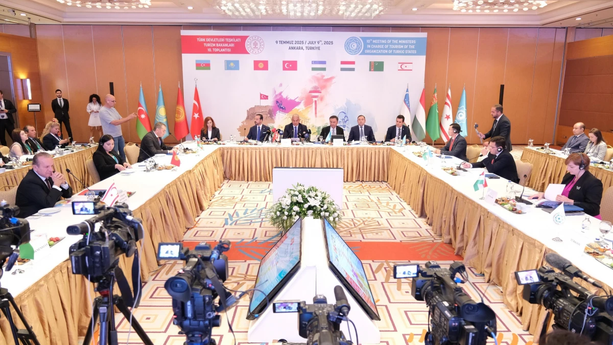 Azərbaycan nümayəndə heyəti TDT Turizm nazirlərinin toplantısında təmsil olundu — 3