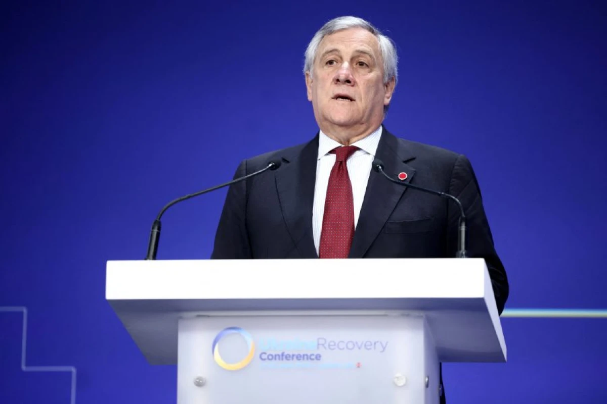 İtaliyanın XİN rəhbəri özünü tarixin ən uğursuz naziri adlandırdı
