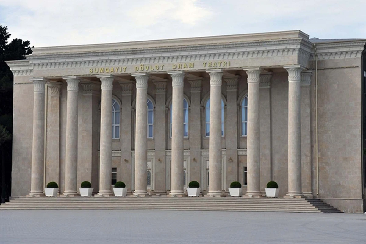 Sumqayıt Dövlət Dram Teatrı AKTYORUN ÇAĞIRIŞINA cavab verdi