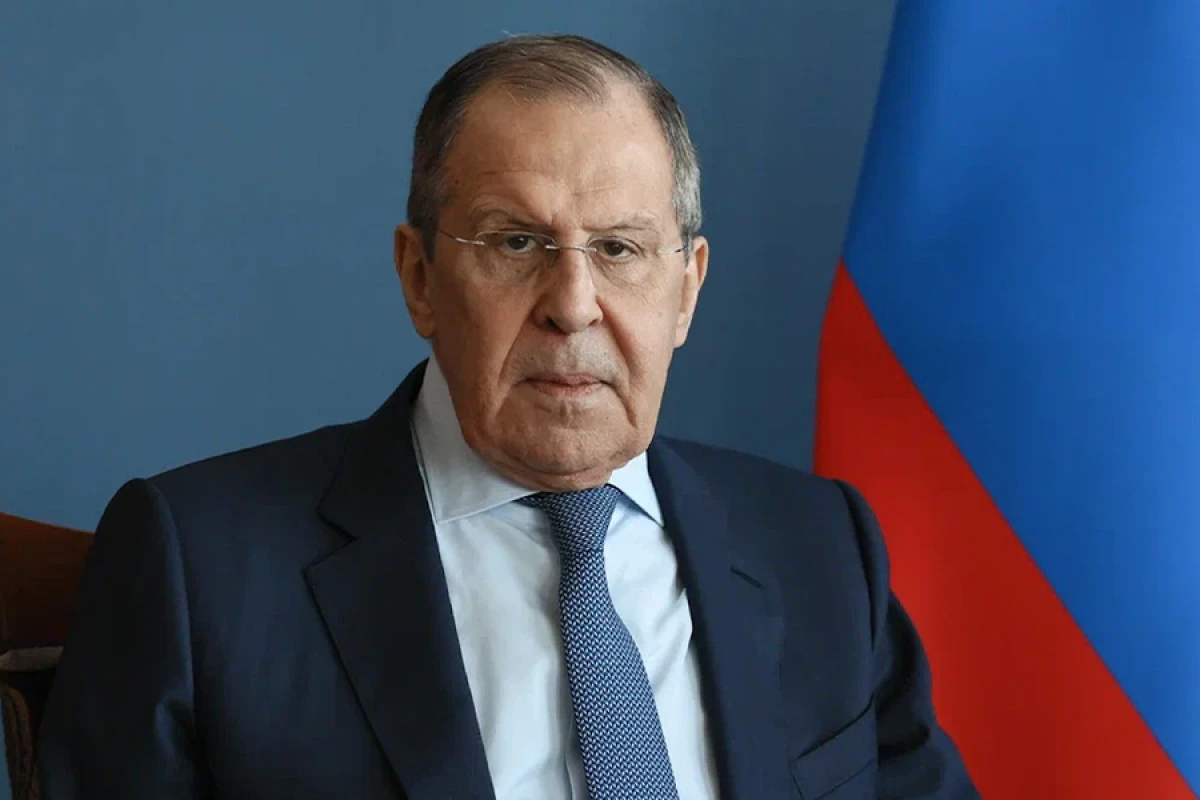 Lavrov və Van İ Malayziyada görüşdü