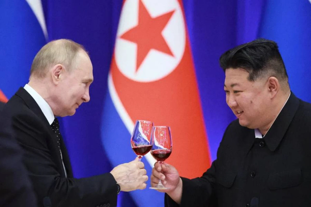 Lavrov: "Rusiya Şimali Koreyanı qoruyacaq"