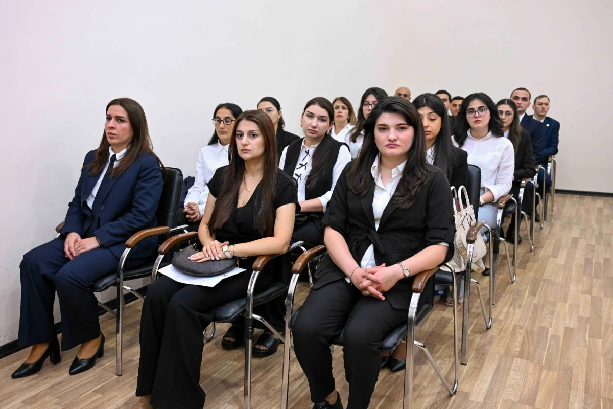 Ədliyyə orqanlarına qulluğa qəbul olan namizədlərlə icbari təlimlərə start verildi — 3