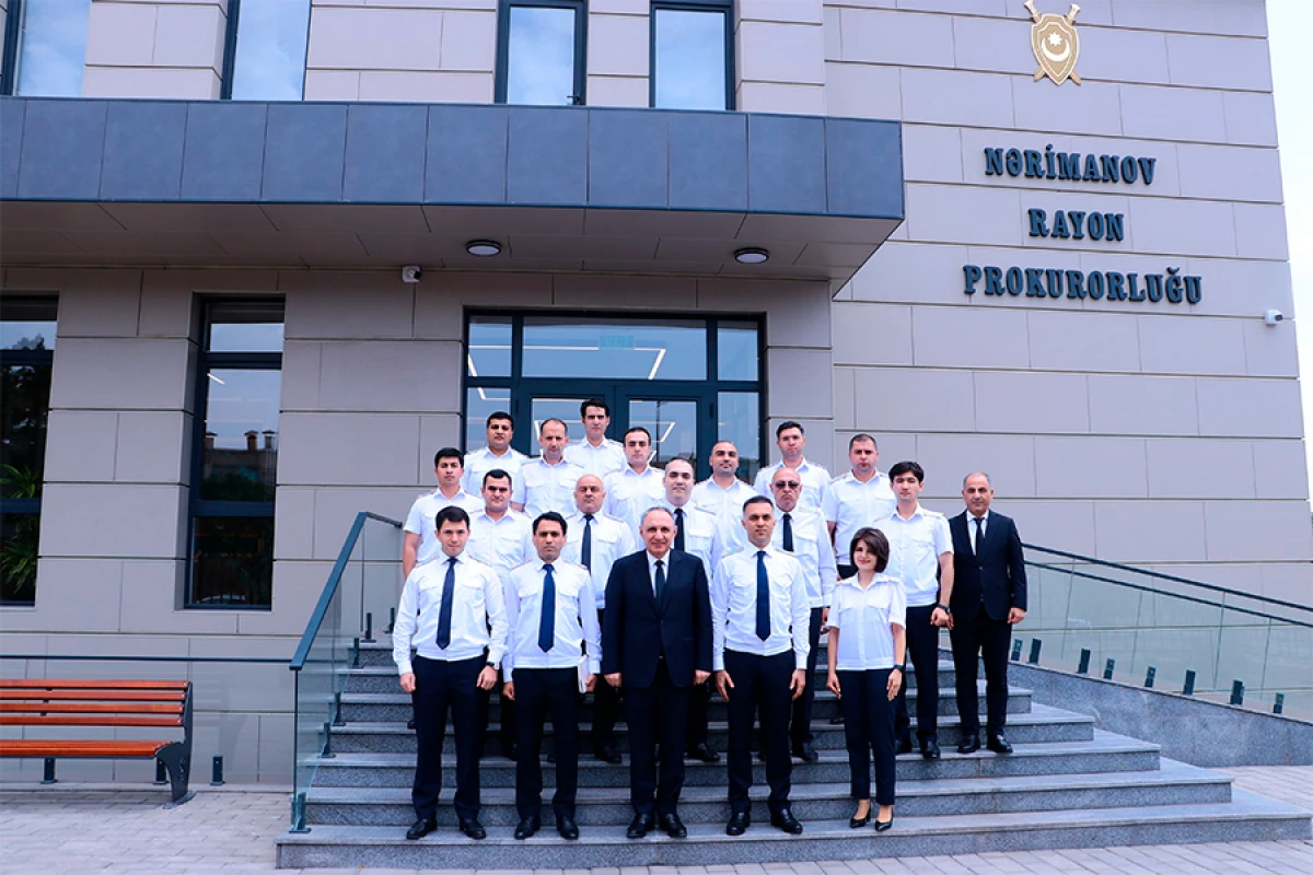 Baş prokuror Nərimanovda vətəndaşları qəbul etdi