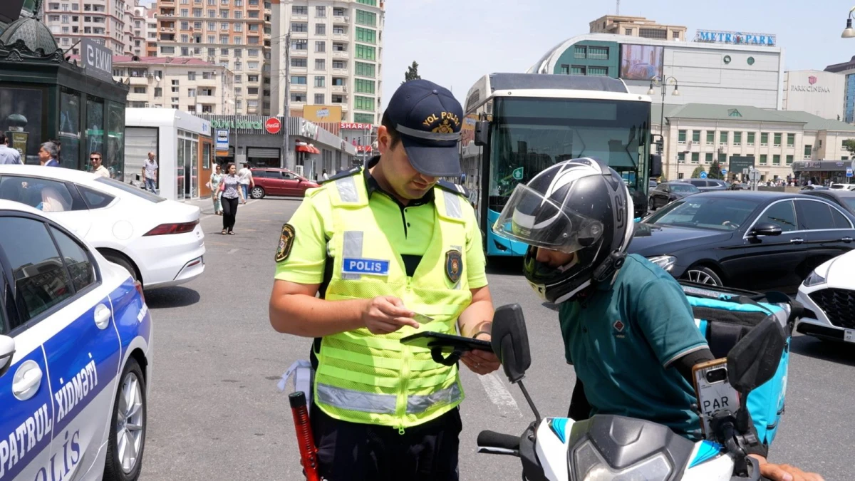 Polis ikitəkərli nəqliyyat sürücülərinə xəbərdarlıq etdi — 4