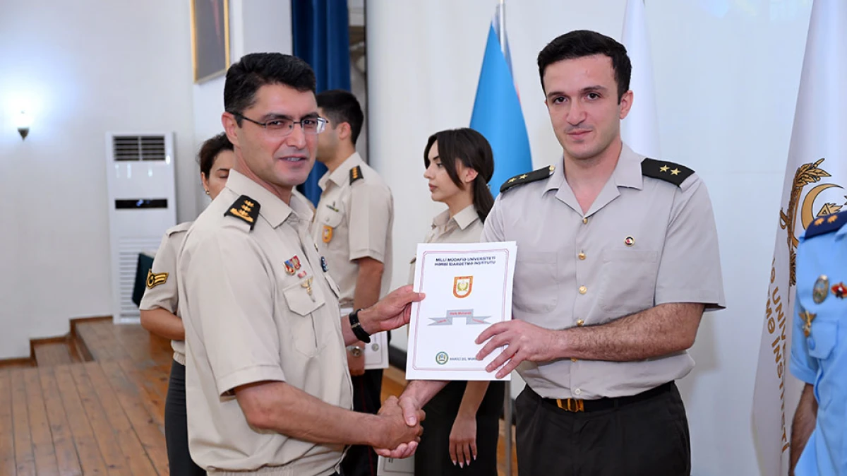 Azərbaycan Ordusunda müxtəlif xarici dillər üzrə təşkil olunmuş kursların buraxılış mərasimi keçirildi — 1