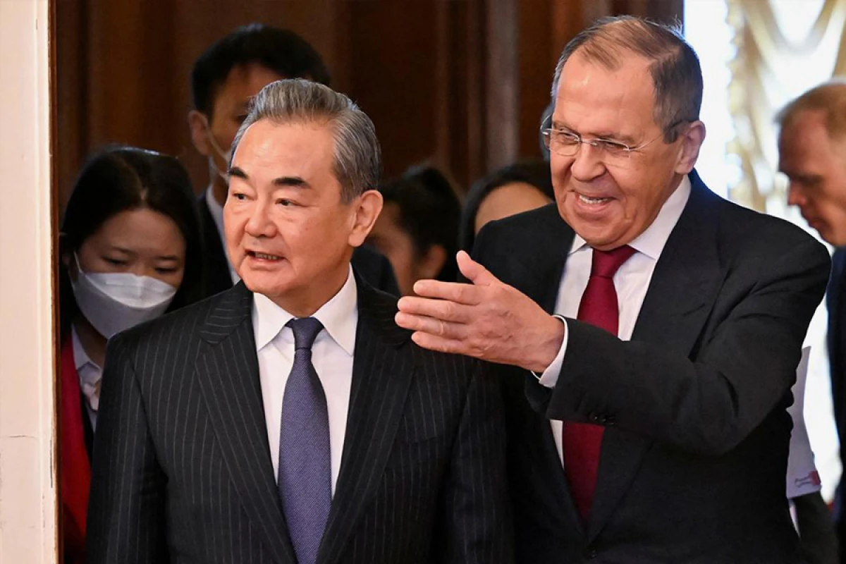 Lavrov və Van İnin müzakirə etdiyi məsələlər açıqlandı