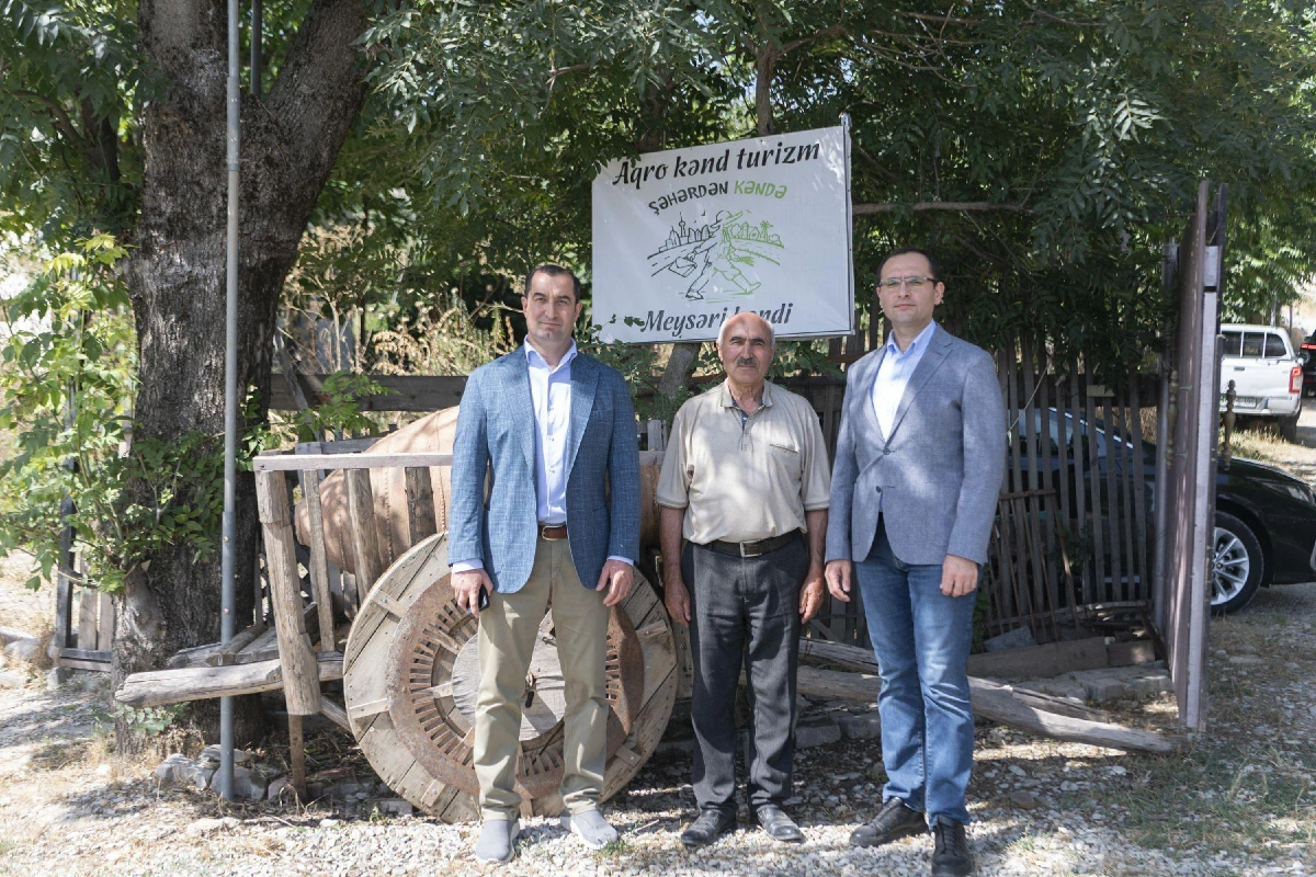 Məcnun Məmmədov Şamaxıdakı müəssisələrin fəaliyyəti ilə tanış oldu — 1