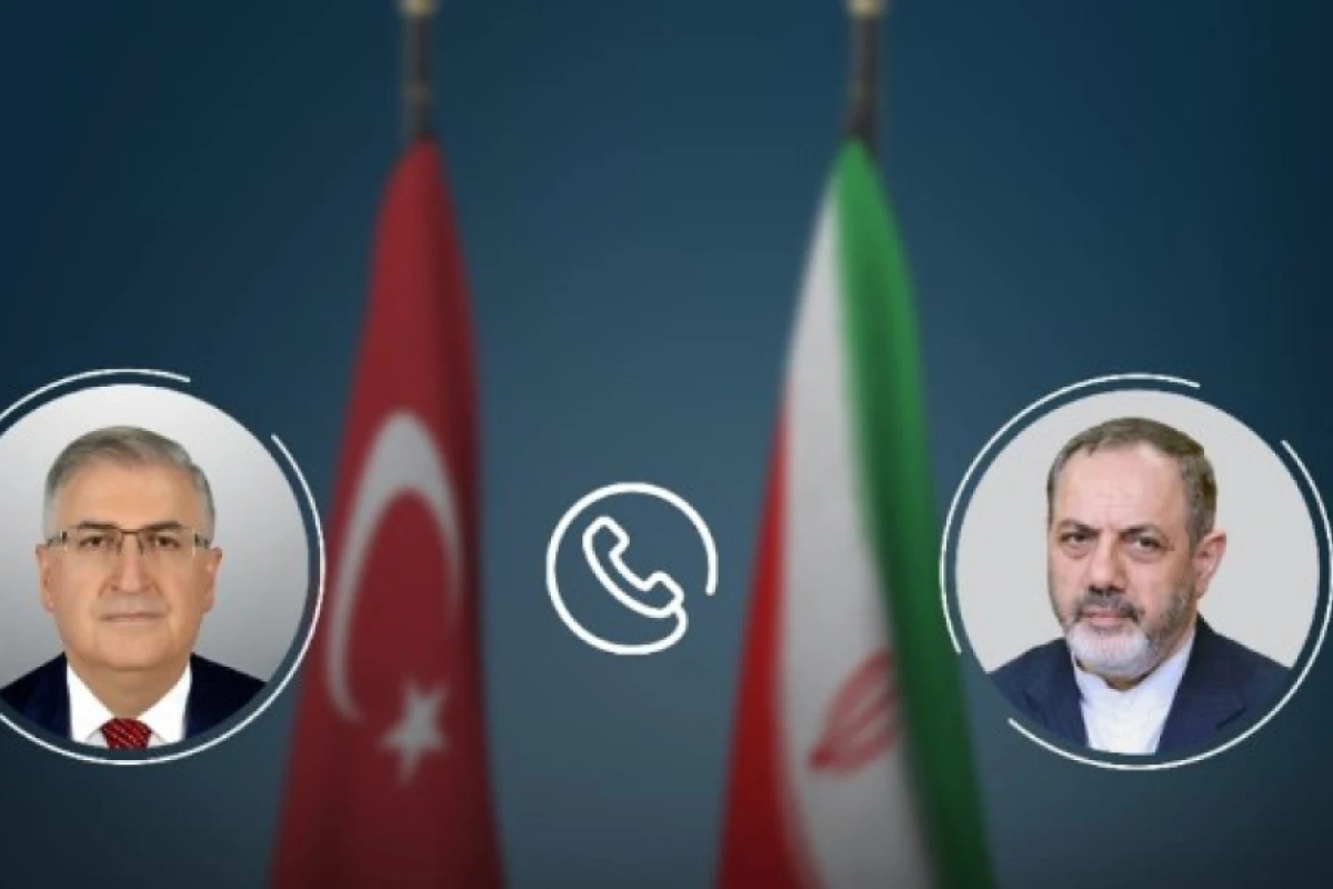 Türkiyə və İranın müdafiə nazirləri müzakirələr apardı