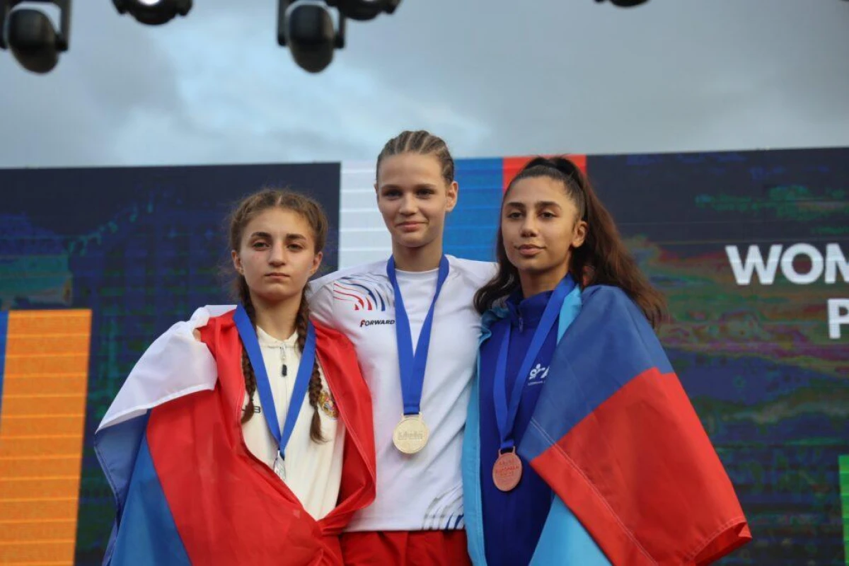 Boksçumuz erməni rəqibinə qalib gələrək Avropa çempionu oldu — 4