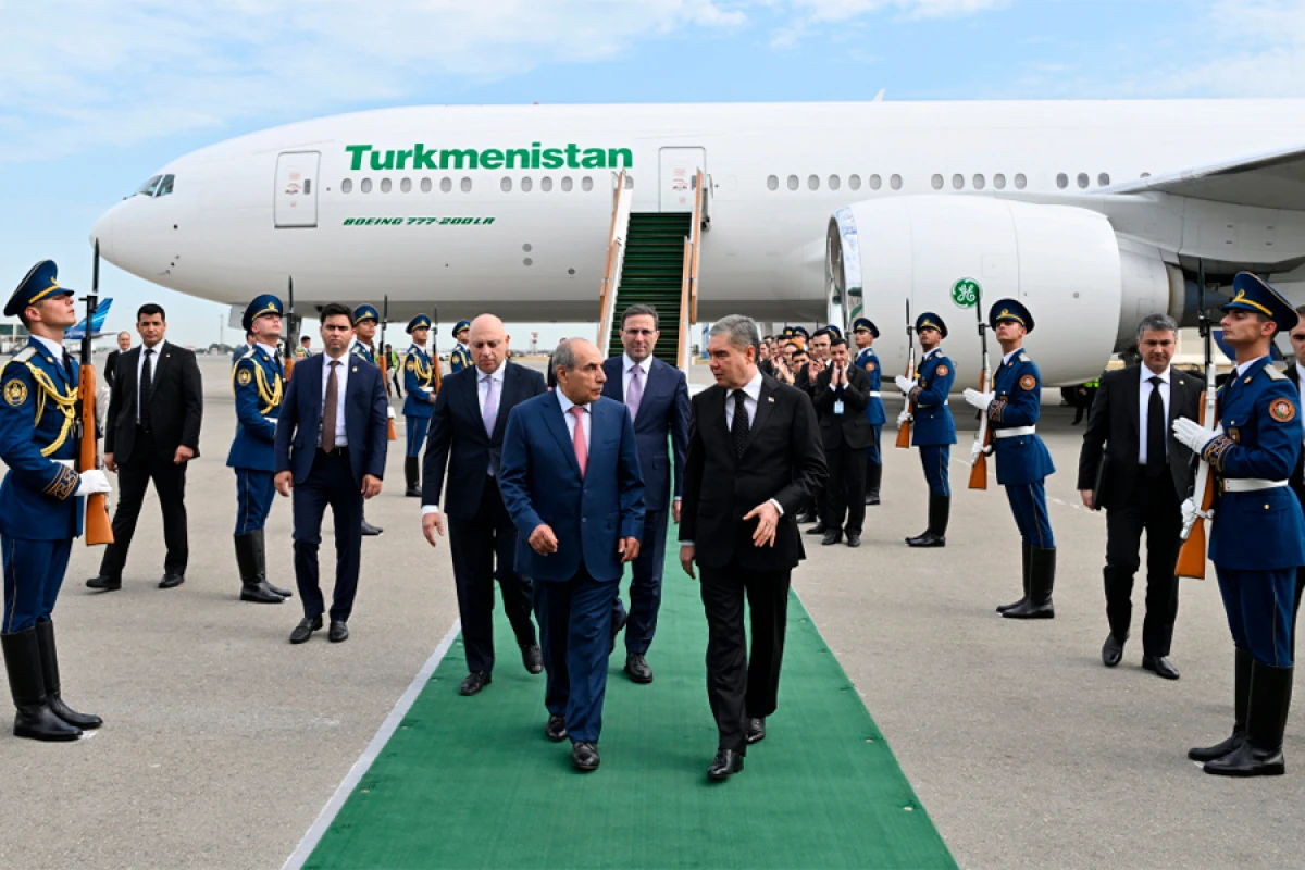 Türkmənistan Xalq Məsləhətinin sədri Azərbaycana səfərə gəldi