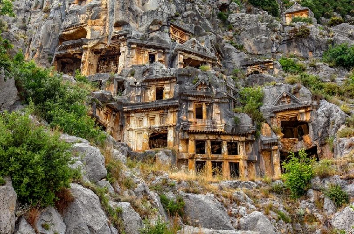 Likiyanın incisi: Qədim Myra şəhərinin sirləri — 3