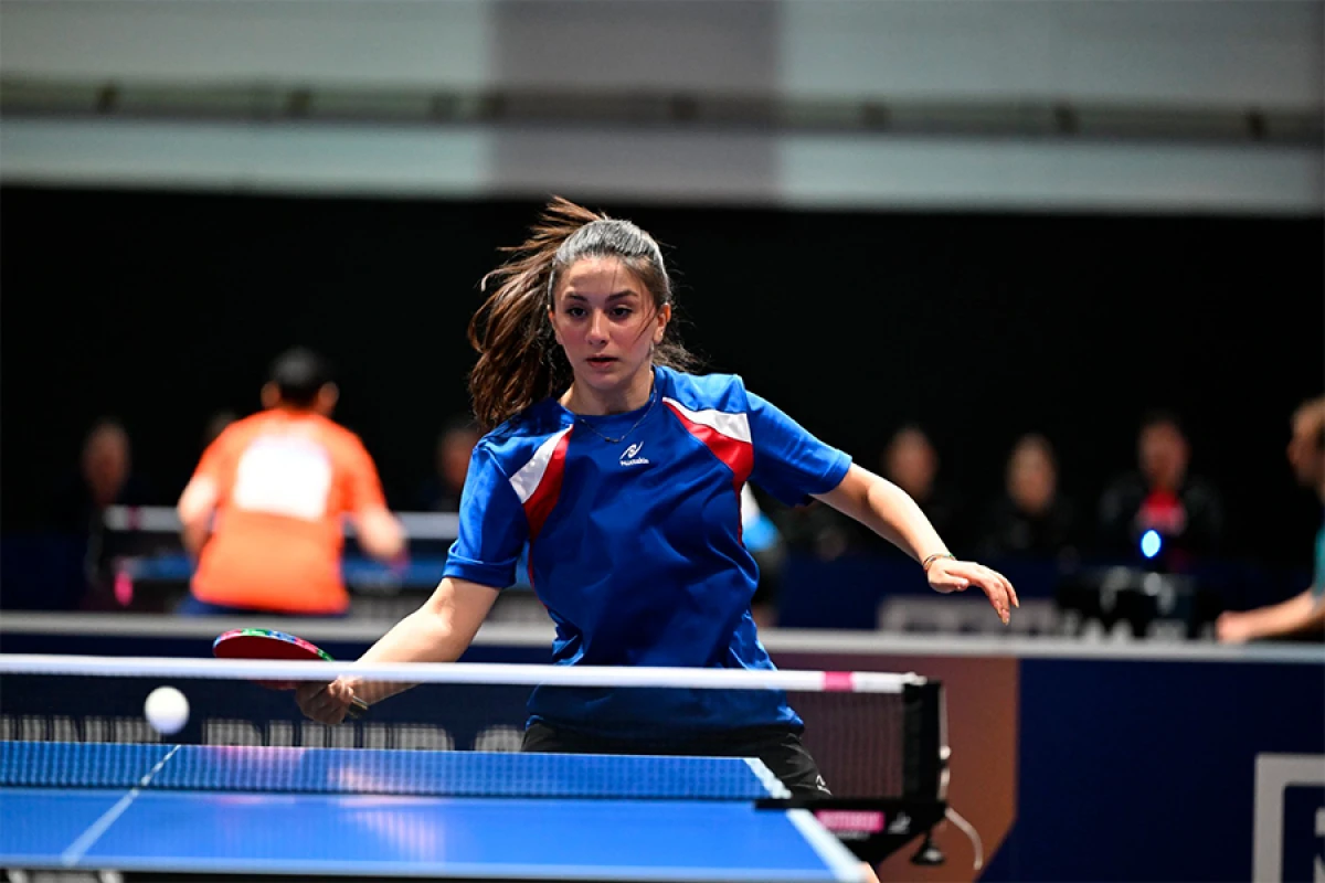 Stolüstü tennisçilərimiz ilk oyununu keçirdi