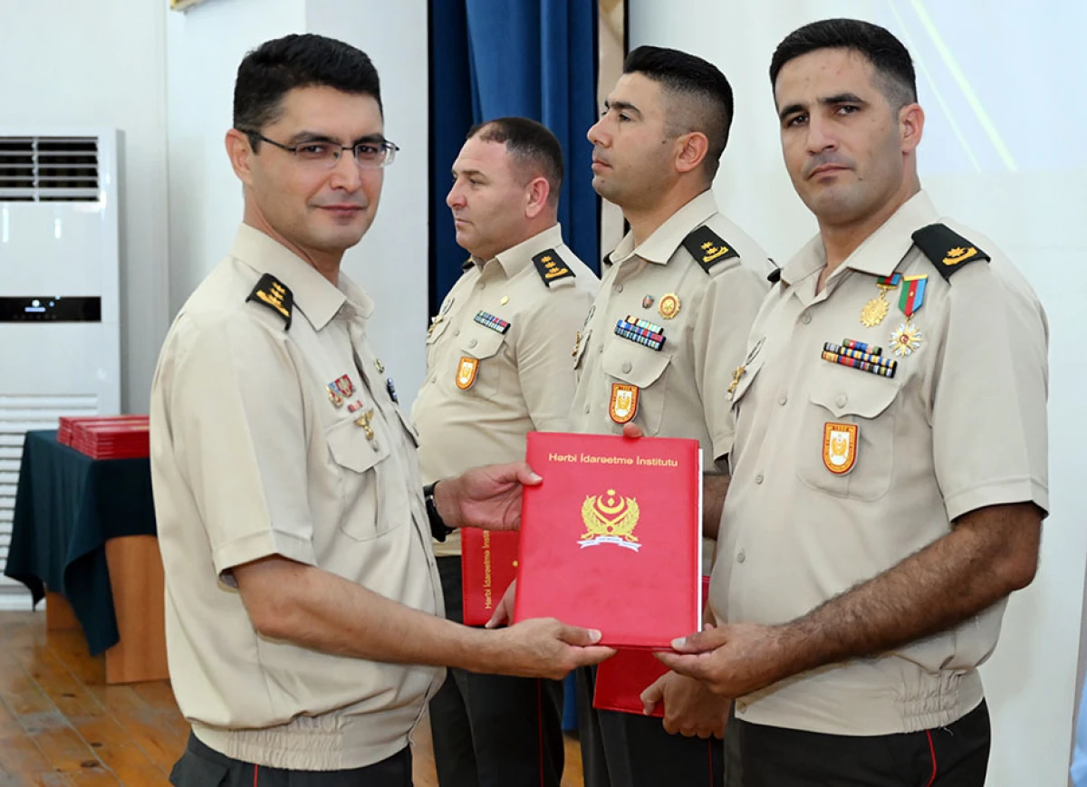 “Qərargah zabiti kursu”nun buraxılış mərasimi keçirildi — 2