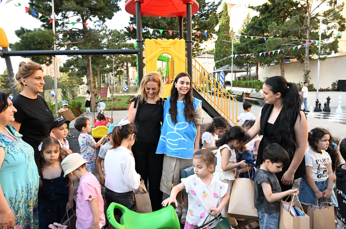 “Bizim həyət” layihəsi çərçivəsində yenilənmiş növbəti həyət sakinlərin istifadəsinə verildi — 1