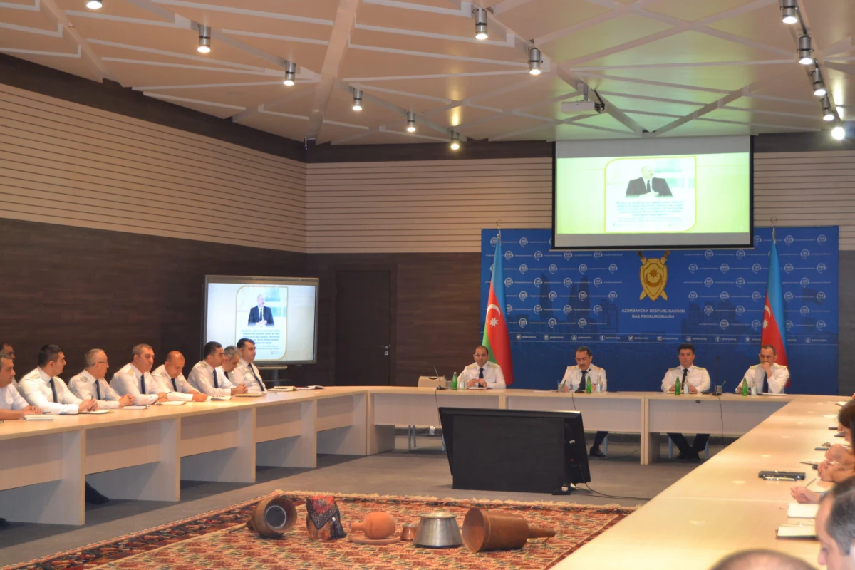 Baş prokuror yanında Korrupsiyaya qarşı Mübarizə Baş İdarəsində əməliyyat müşavirəsi keçirildu — 1