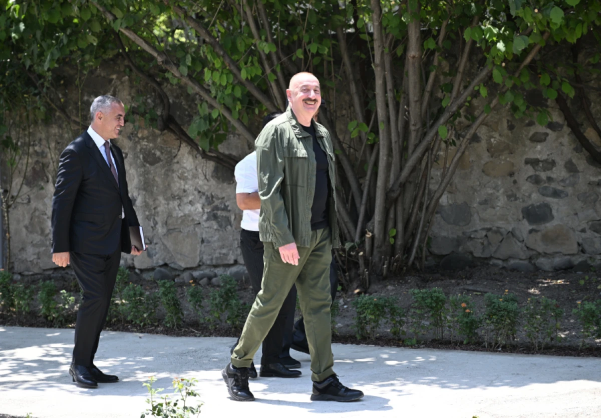 Prezident İlham Əliyev Xocalının Xanyurdu kəndində oldu, kəndə köçən bir qrup sakinlə görüşdü - YENİLƏNDİ — 7
