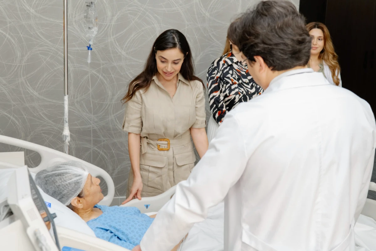 Leyla Əliyeva “Məlhəm Hospital”ı ziyarət etdi — 1
