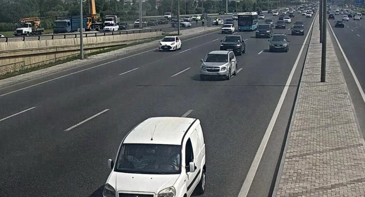 "Koroğlu” körpüsünün üzərində yol qəzası oldu — 1