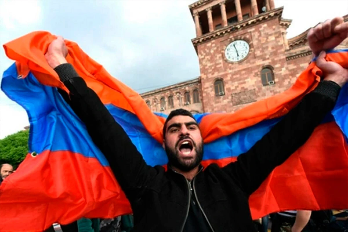 “Ermənistan cəmiyyəti azərbaycanafob əhval-ruhiyyədən azad olunmalıdır!” – Millət vəkili