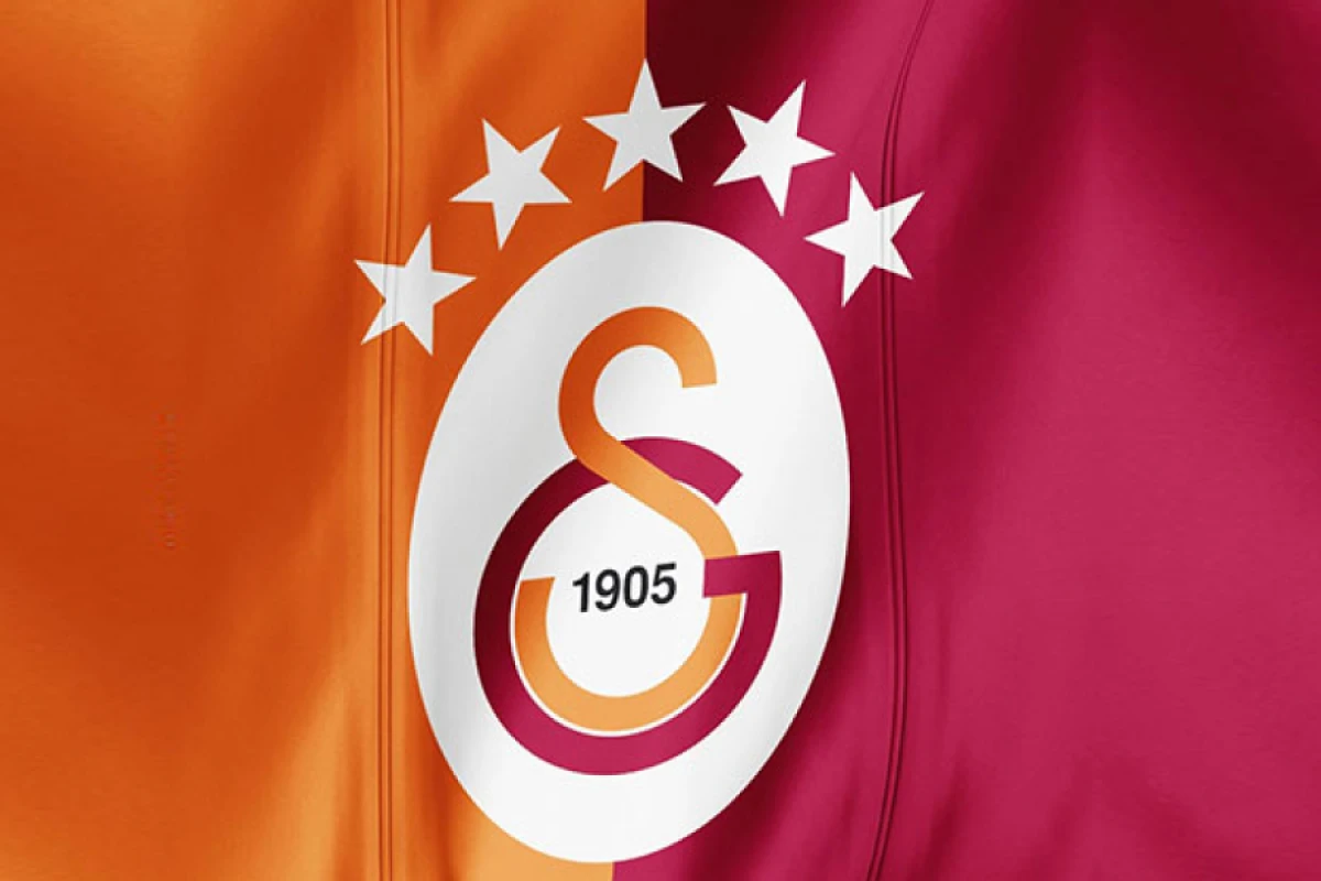 "Qalatasaray"ın sabiq futbolçusu Türkiyəyə qayıtdı