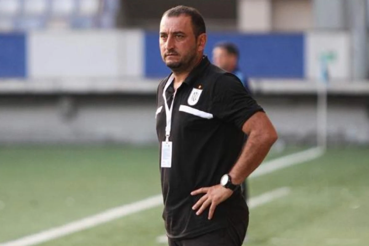 "Neftçi" məşqçisi ilə yollarını ayırdı