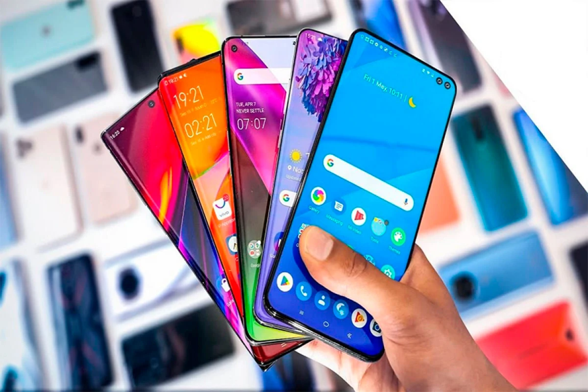 Cari il ərzində Azərbaycana idxal edilən smartfonların sayı açıqlandı