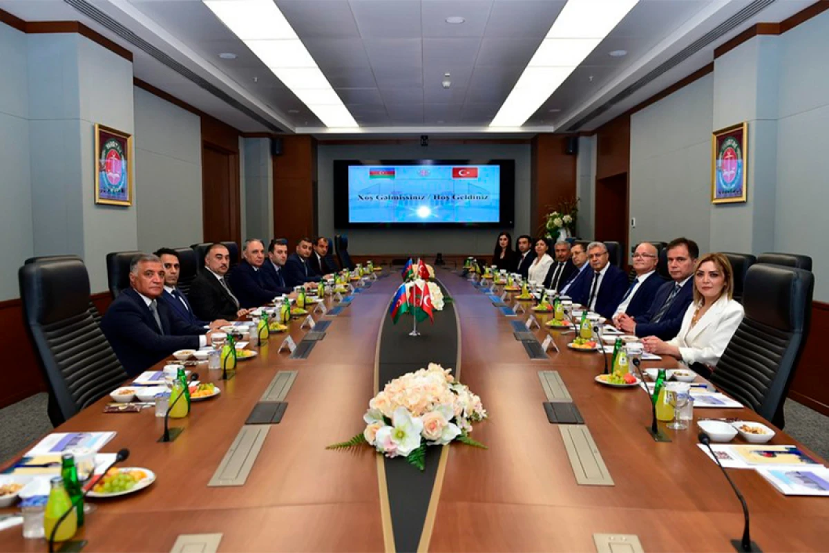 Baş prokuror Ankarada görüşlər keçirdi