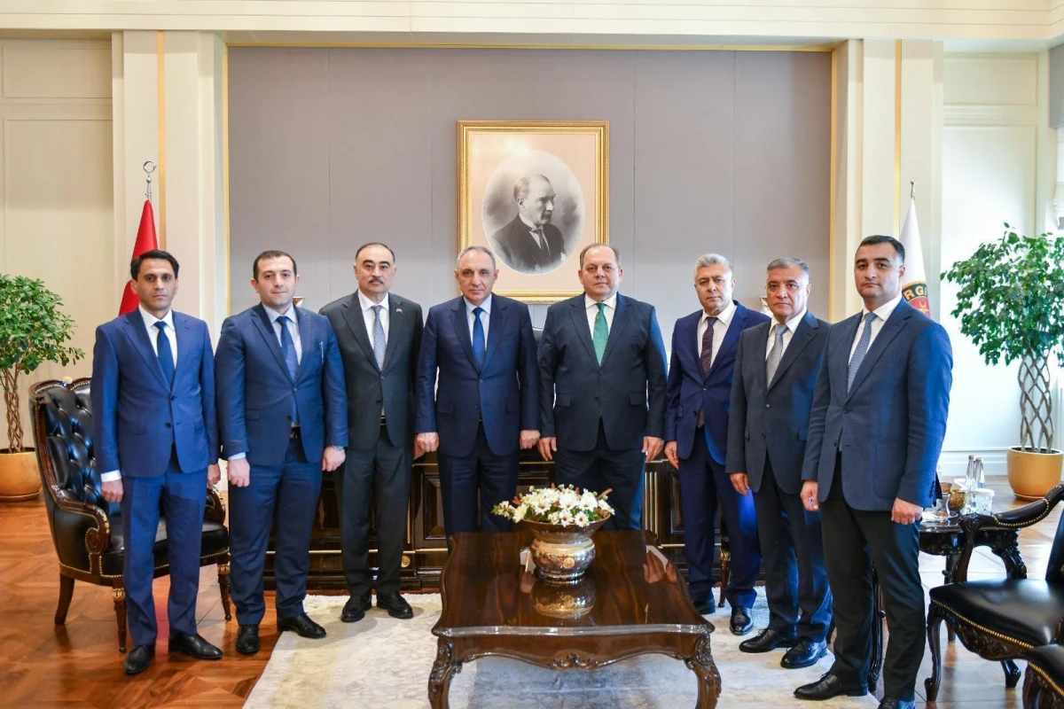 Baş prokuror Ankarada görüşlər keçirdi — 4