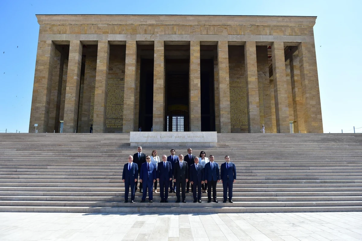 Baş prokuror Ankarada görüşlər keçirdi — 8