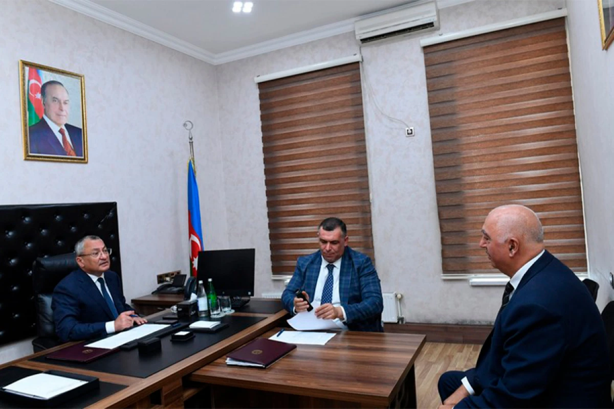 Rövşən Rzayev vətəndaş qəbulu keçirdi