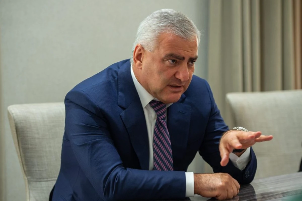Karapetyan Ermənistan hökumətinə qarşı qalib gəldi