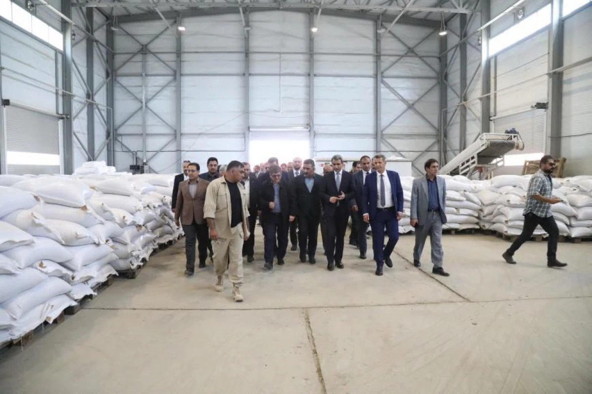 Azərbaycan və İran Astara Terminalında görülən işləri müzakirə etdi — 1