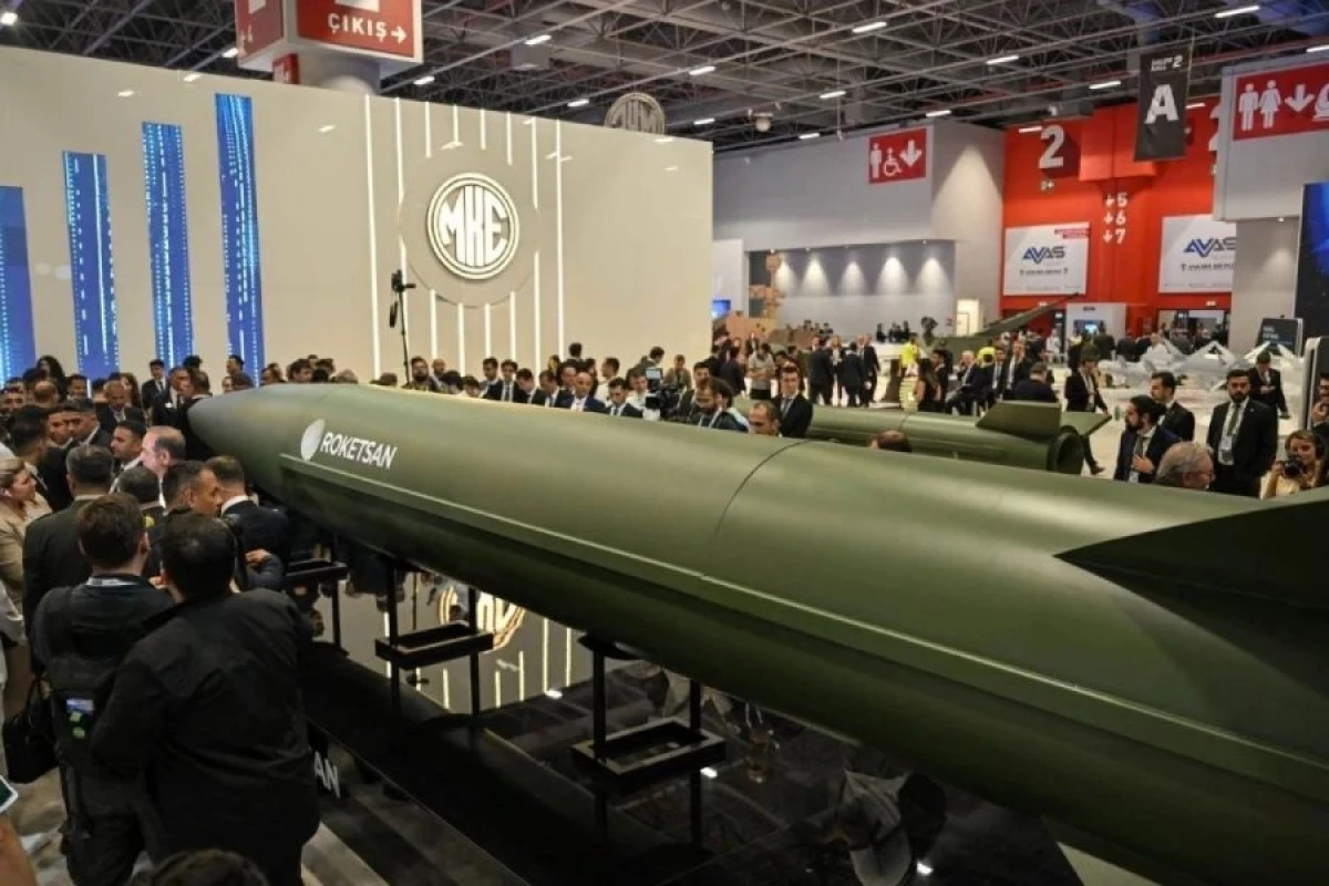 Türkiyə “Şimşək-2”  raketini təqdim etdi