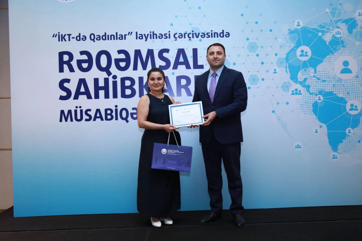 “Rəqəmsal sahibkarlıq” müsabiqəsinin qalibləri mükafatlandırıldı — 3