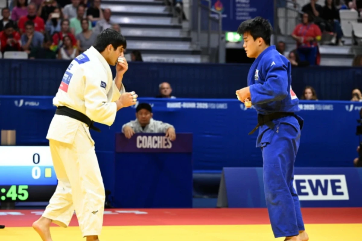 Cüdoçumuz Universiadada gümüş medal qazandı