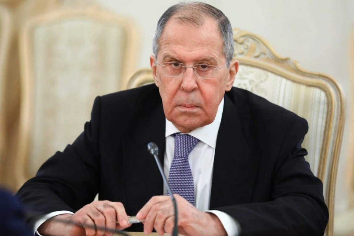 Lavrov: "Tramp dialoqa açıqdır və müharibə istəmir"