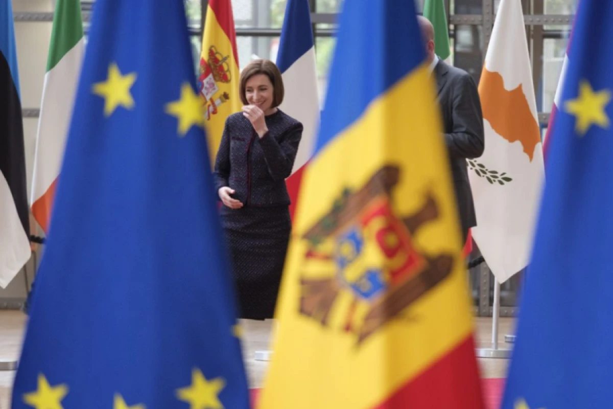 Moldova bir sıra ABŞ və Aİ siyasətçilərinə ölkəyə giriş qadağası qoydu