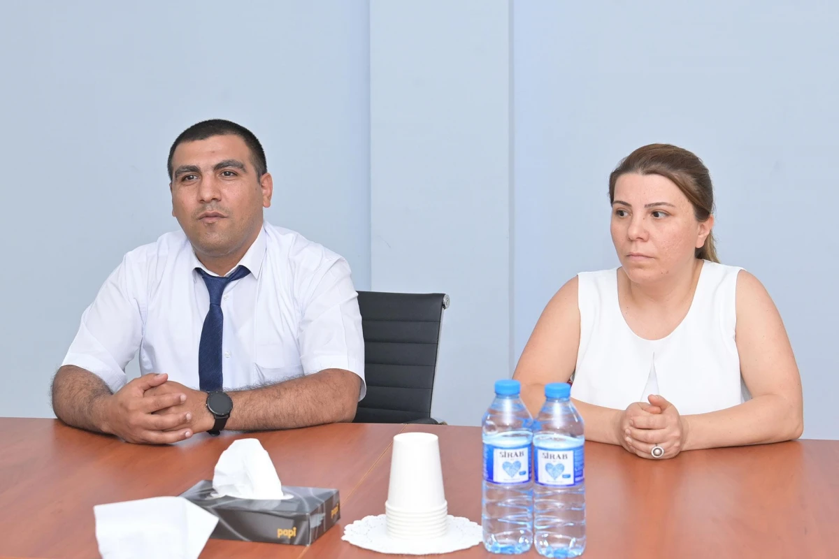 Elm və təhsil naziri Oğuzda vətəndaşları qəbul etdi — 1